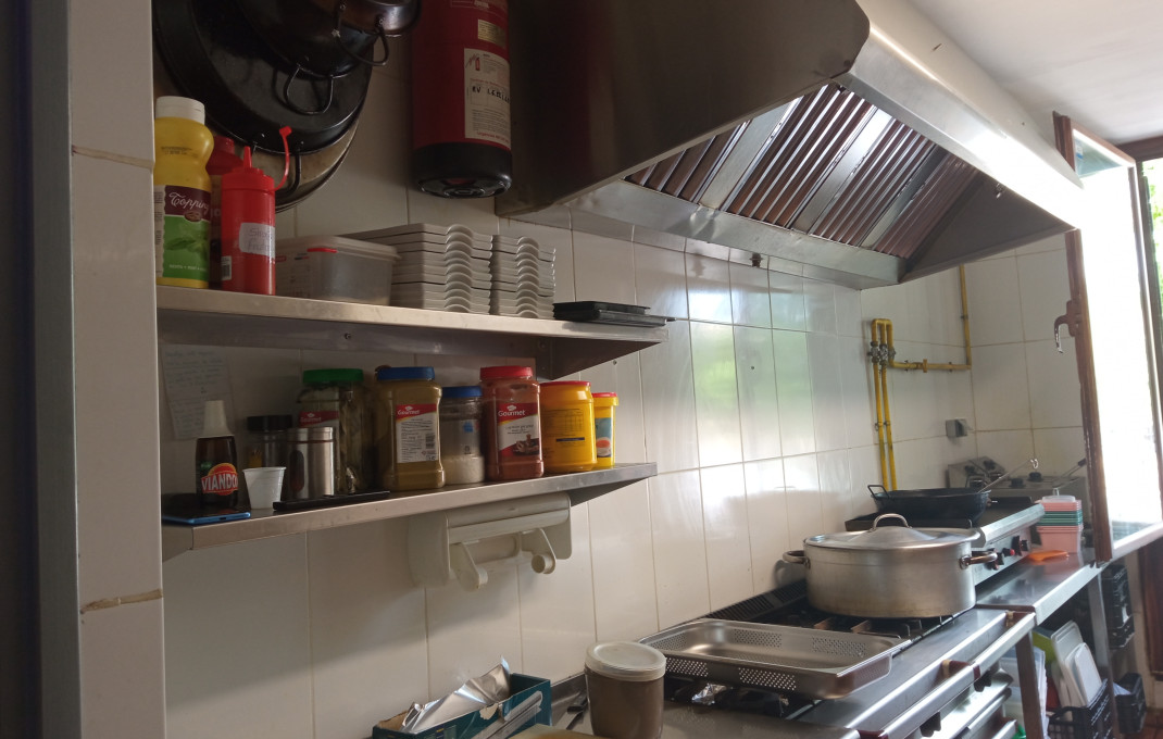 Traspaso - Restaurante -
Rubí