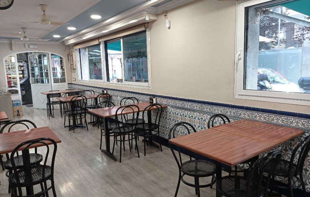 Transfert - Bar Restaurante -
Barcelona - Sants