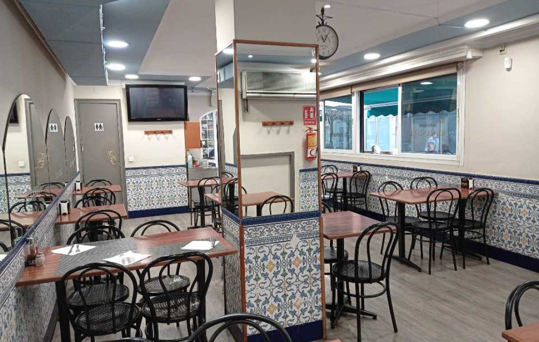 Transfert - Bar Restaurante -
Barcelona - Sants