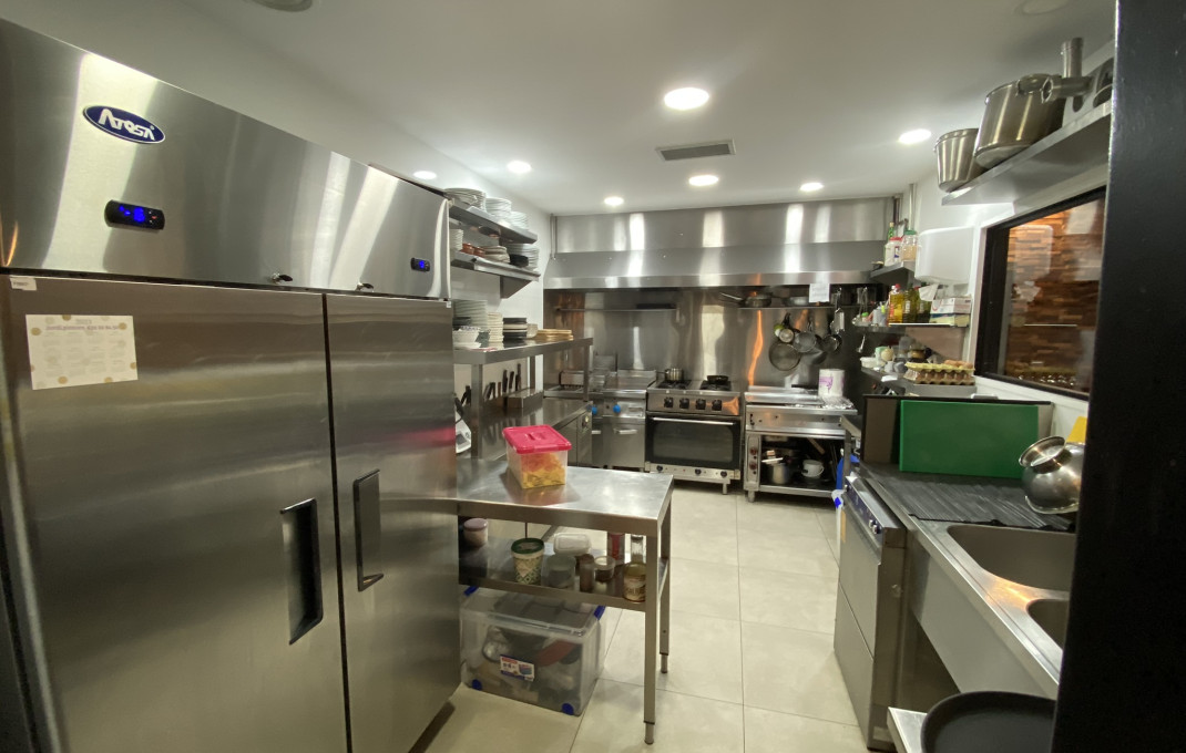 Traspaso - Restaurante -
Barcelona - Sant Andreu