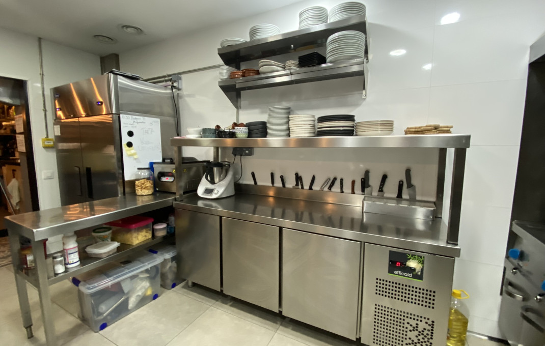 Traspaso - Restaurante -
Barcelona - Sant Andreu