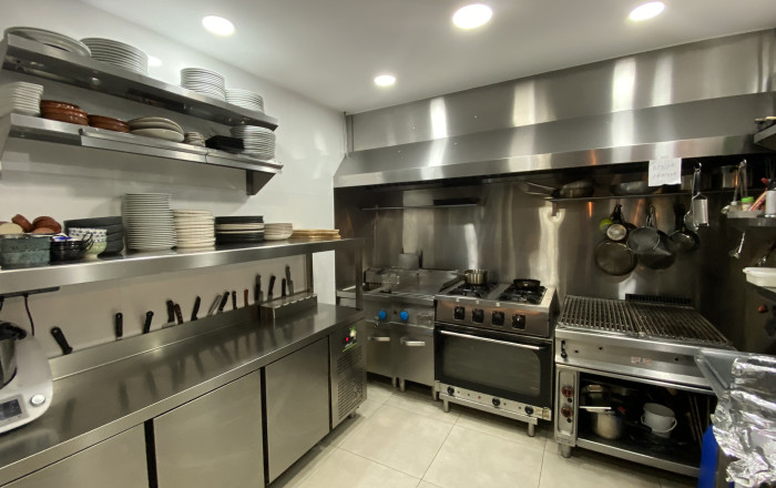 Traspaso - Restaurante -
Barcelona - Sant Andreu