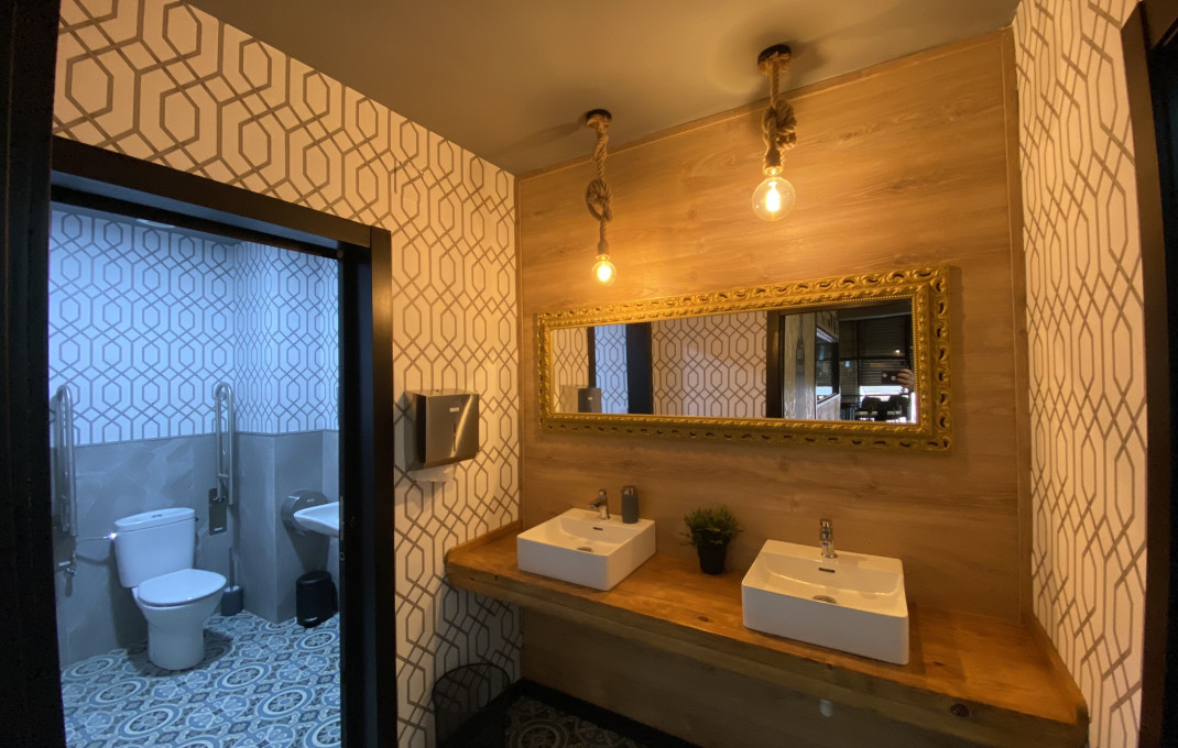 Traspaso - Restaurante -
Barcelona - Sant Andreu