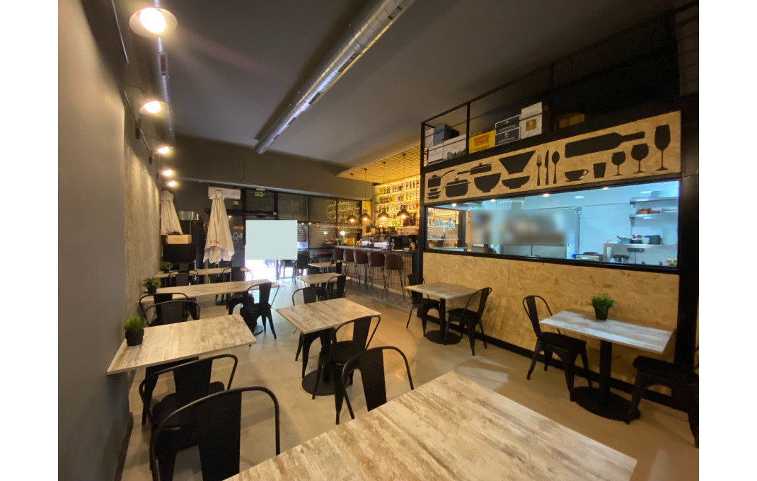 Traspaso - Restaurante -
Barcelona - Sant Andreu