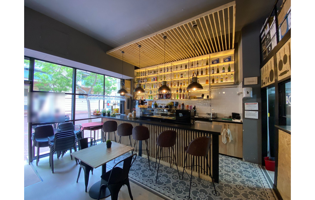 Traspaso - Restaurante -
Barcelona - Sant Andreu