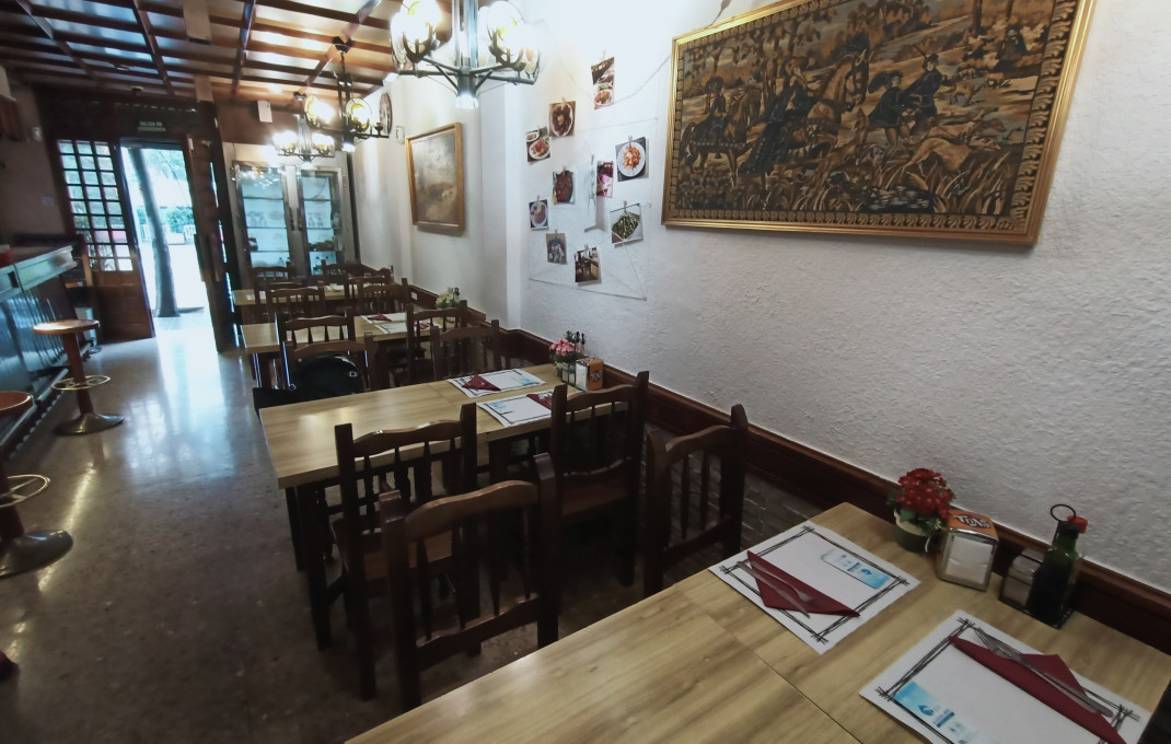 Transfert - Restaurant -
Barcelona - Les corts