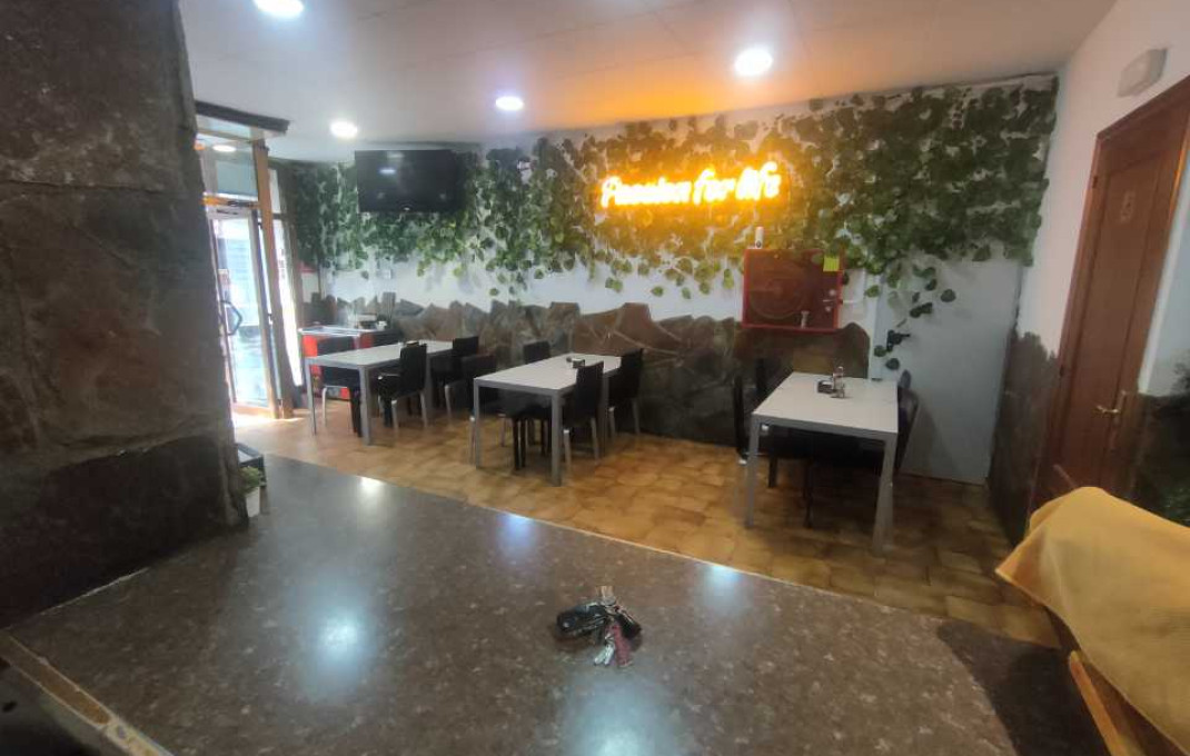 Transfer - Restaurant -
Santa Coloma de Gramenet