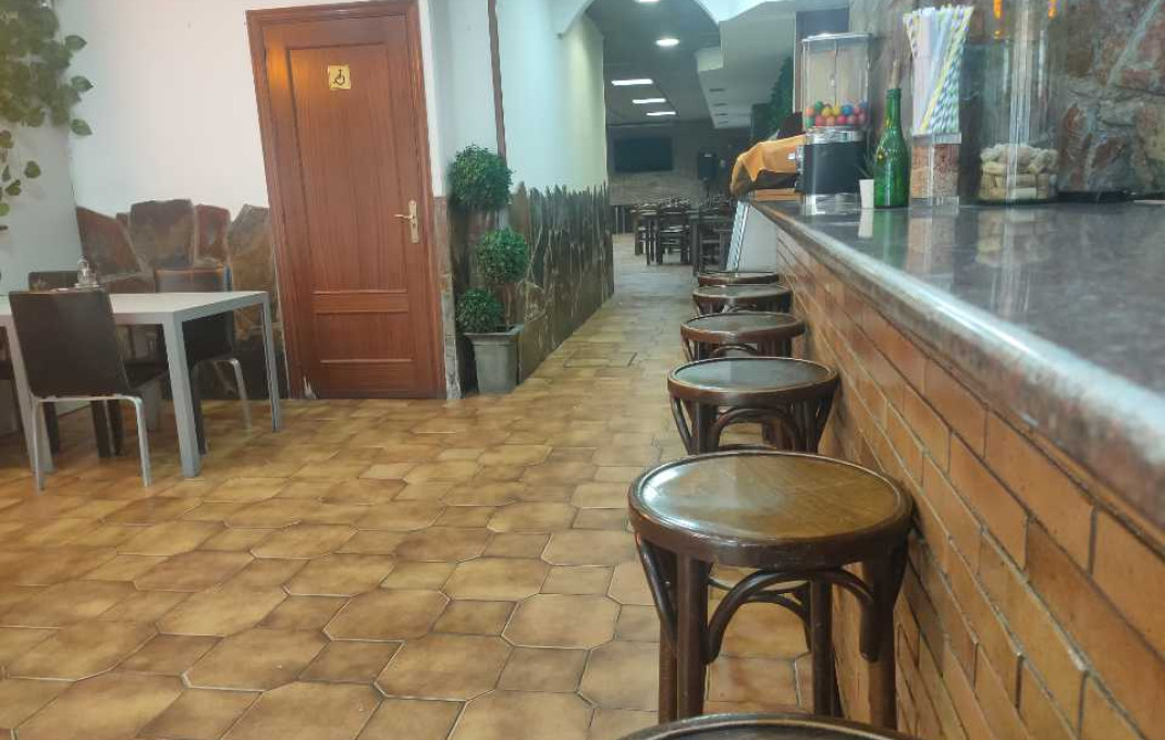 Transfer - Restaurant -
Santa Coloma de Gramenet