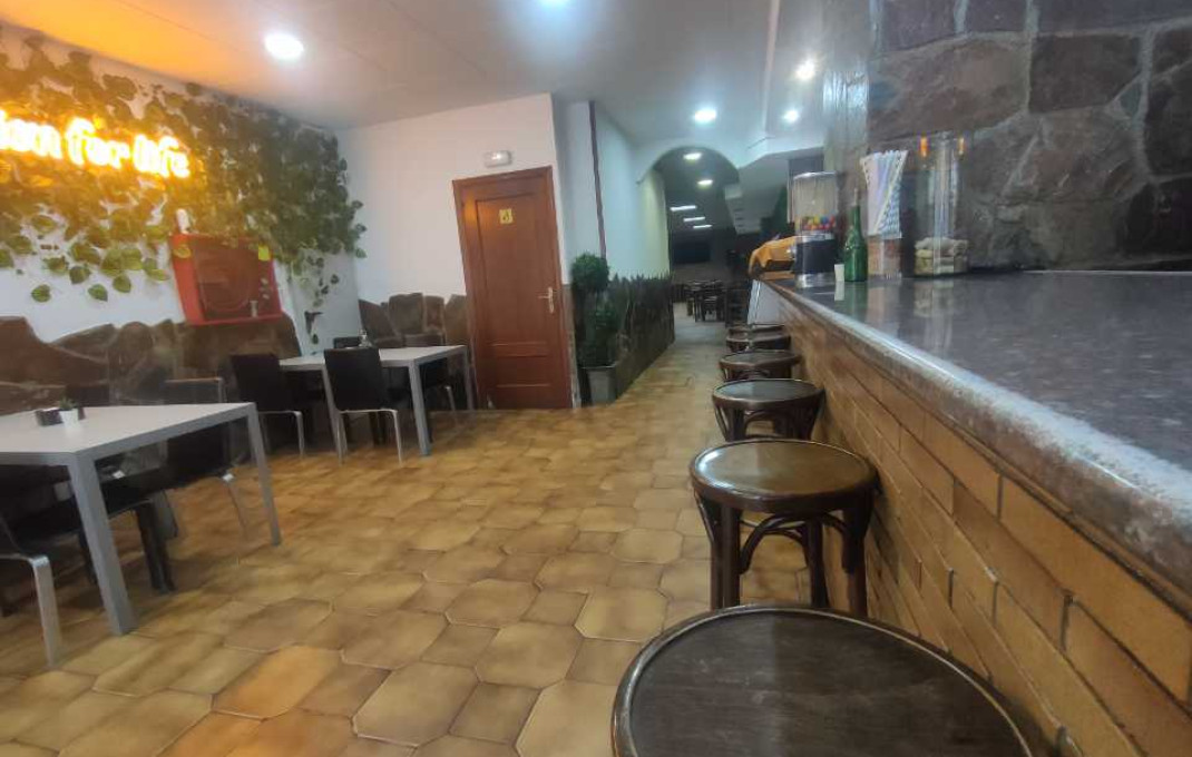 Transfer - Restaurant -
Santa Coloma de Gramenet