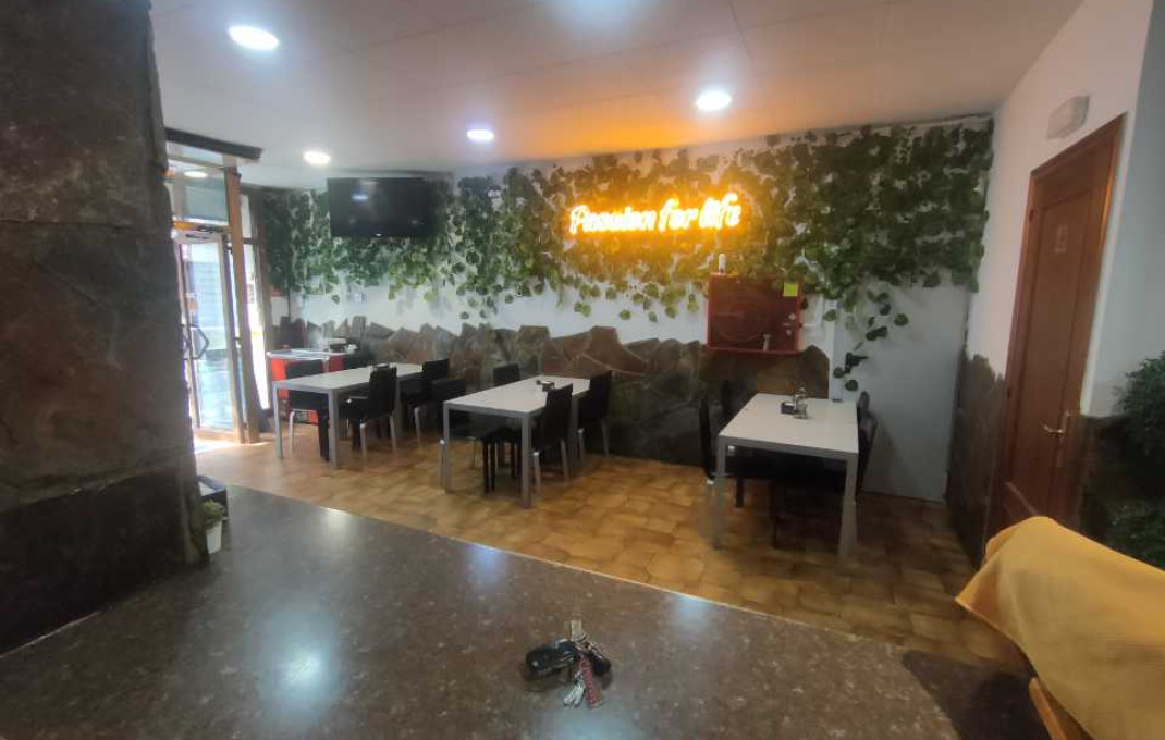 Transfer - Restaurant -
Santa Coloma de Gramenet