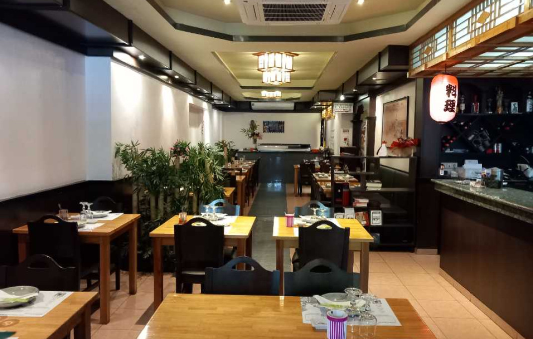 Transfert - Restaurant -
Barcelona - Sarriá - Francesc Macia