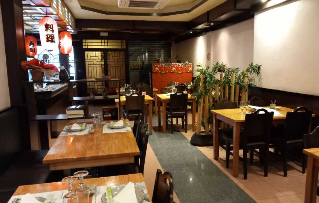 Transfert - Restaurant -
Barcelona - Sarriá - Francesc Macia