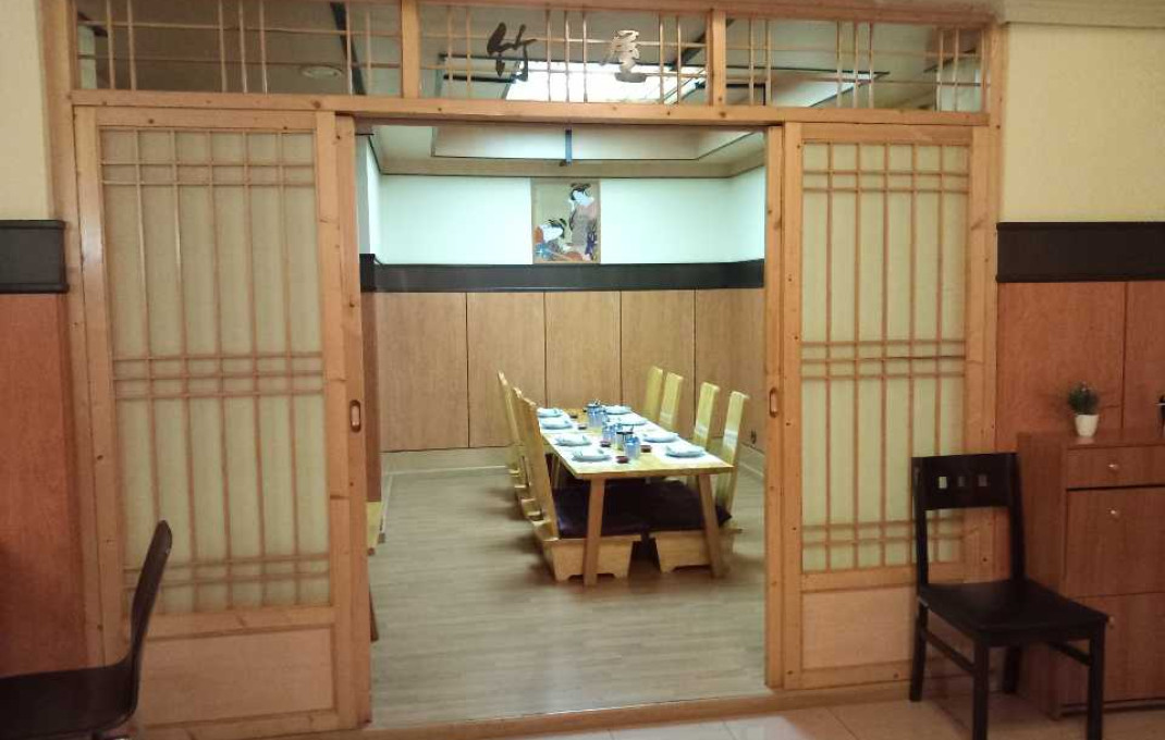 Transfert - Restaurant -
Barcelona - Sarriá - Francesc Macia