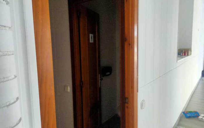 Alquiler - Local comercial -
Badalona - Montigalà