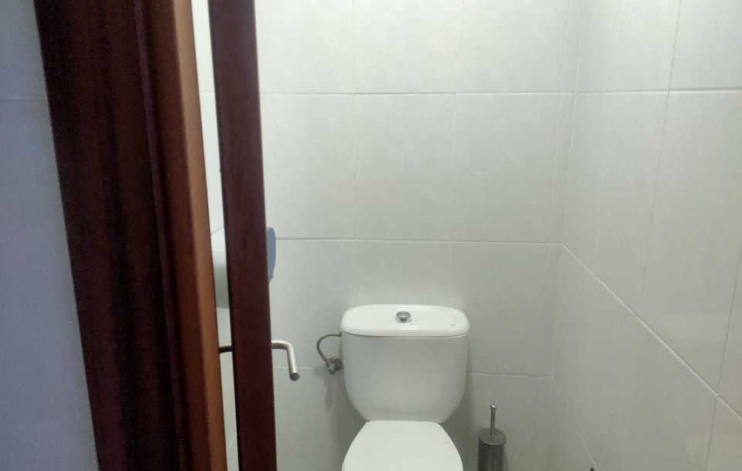 Alquiler - Local comercial -
Badalona - Montigalà