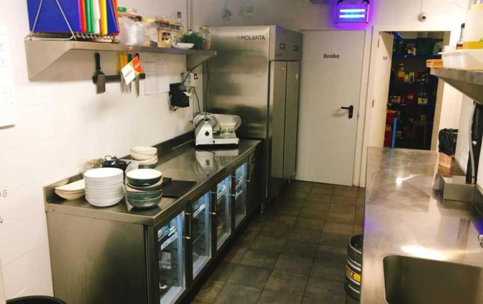 Traspaso - Bar Restaurante -
Barcelona - Sant Antoni