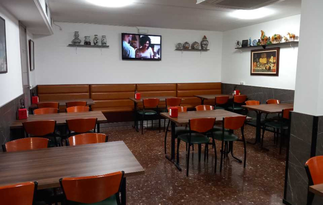 Traspaso - Bar Restaurante -
Barcelona - Eixample Izquierdo