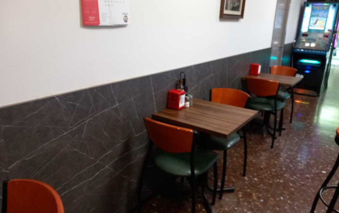 Traspaso - Bar Restaurante -
Barcelona - Eixample Izquierdo