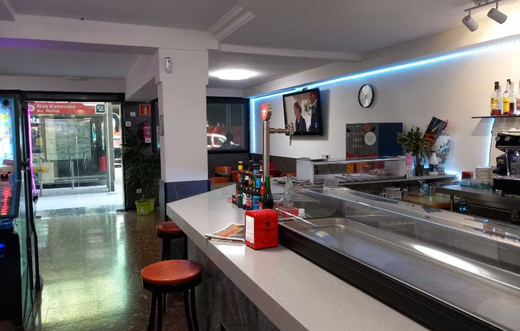 Traspaso - Bar Restaurante -
Barcelona - Eixample Izquierdo