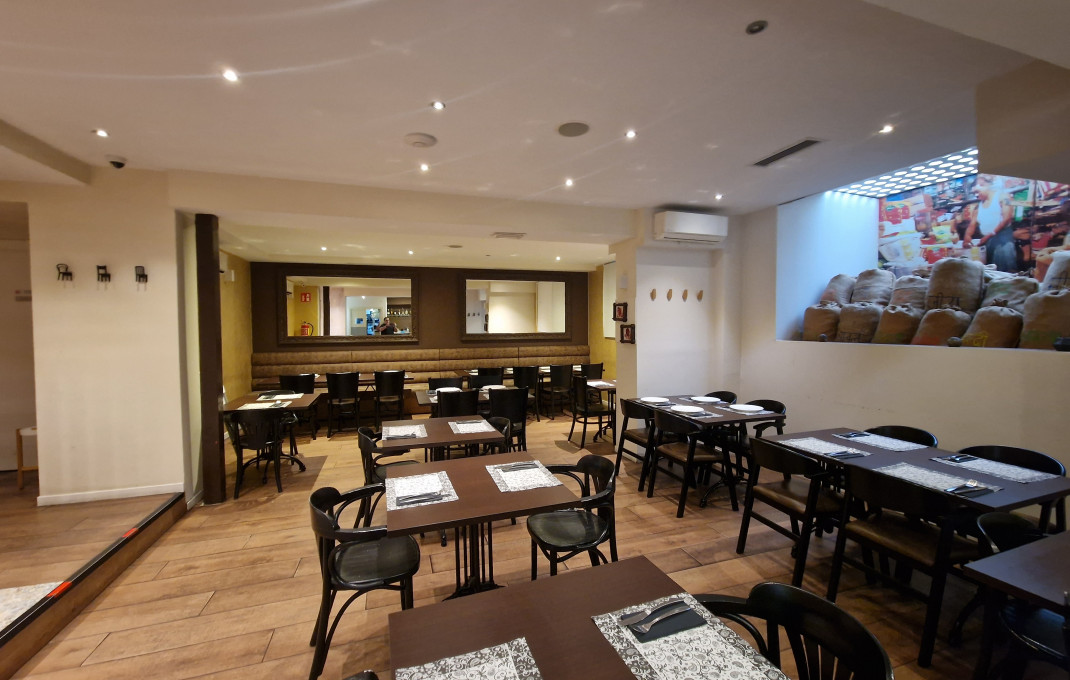 Traspaso - Restaurante -
Barcelona - Sarria-Sant Gervasi