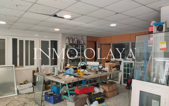 Venta - Naves y solares -
Badalona - La Salut