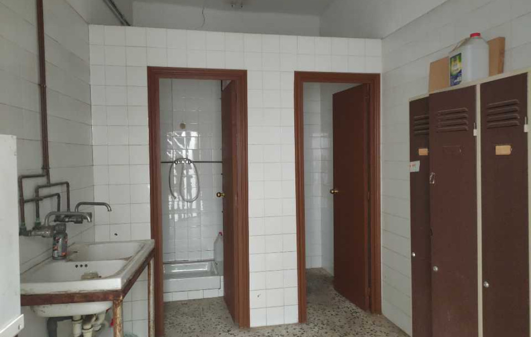 Venta - Naves y solares -
Badalona - La Salut