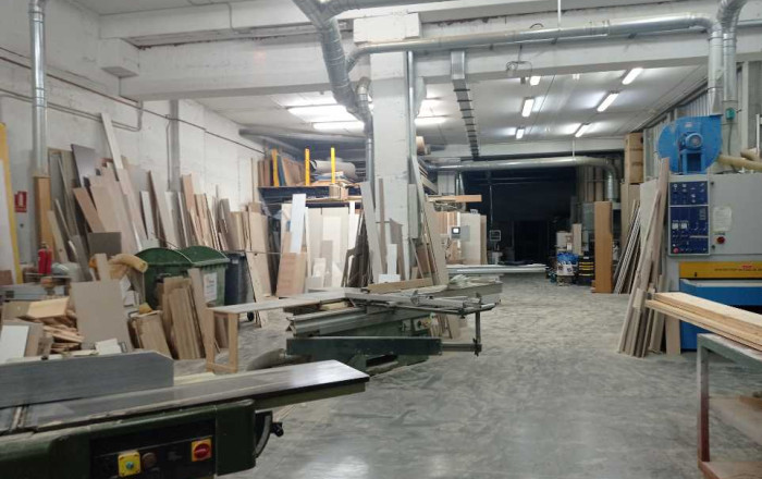 Revente - Naves y solares -
Mataró - Via Europa - Parque Central