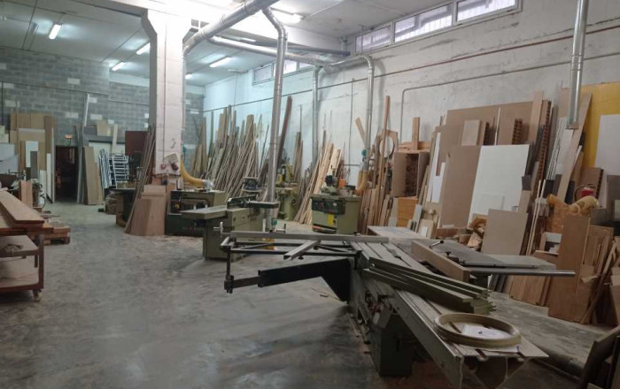 Revente - Naves y solares -
Mataró - Via Europa - Parque Central