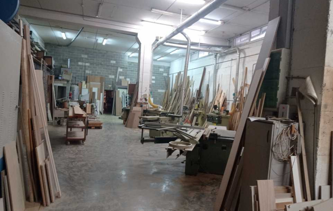 Revente - Naves y solares -
Mataró - Via Europa - Parque Central