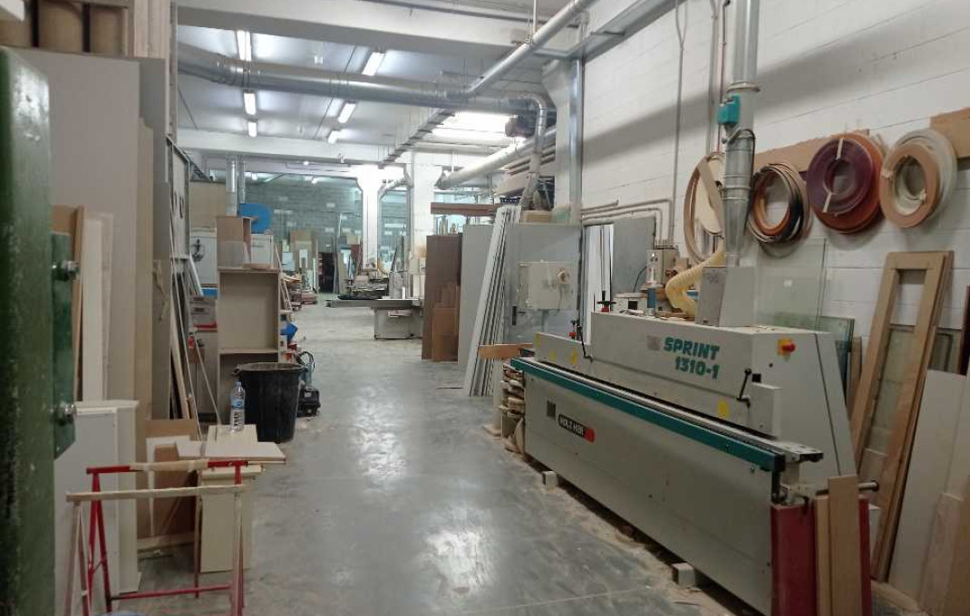 Revente - Naves y solares -
Mataró - Via Europa - Parque Central