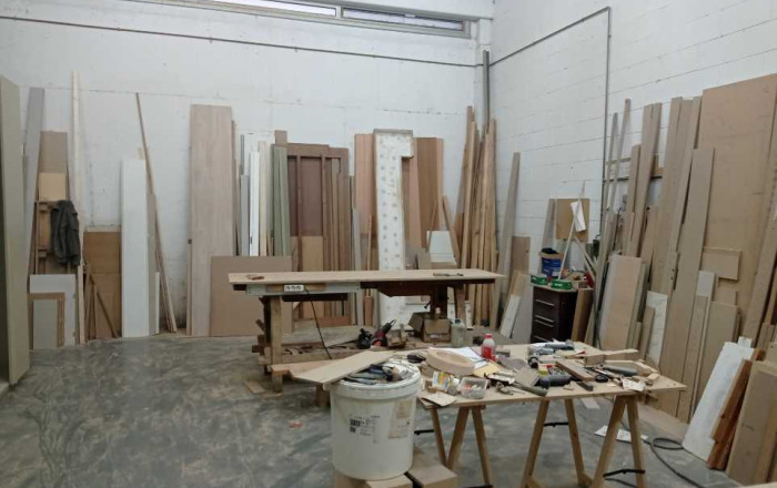 Revente - Naves y solares -
Mataró - Via Europa - Parque Central