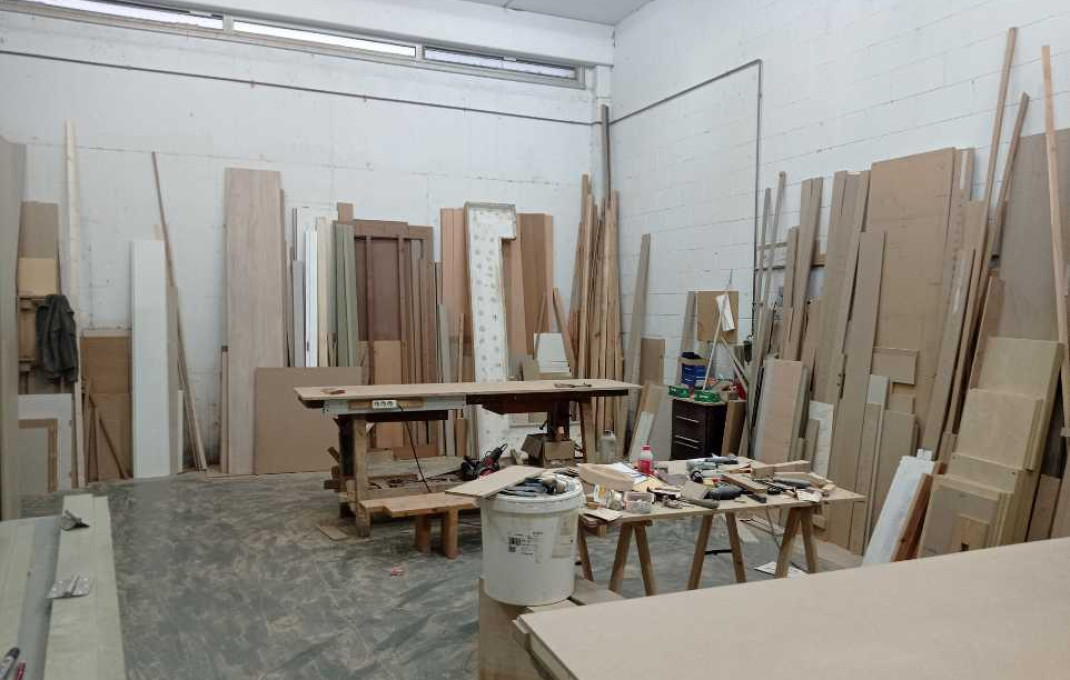 Revente - Naves y solares -
Mataró - Via Europa - Parque Central