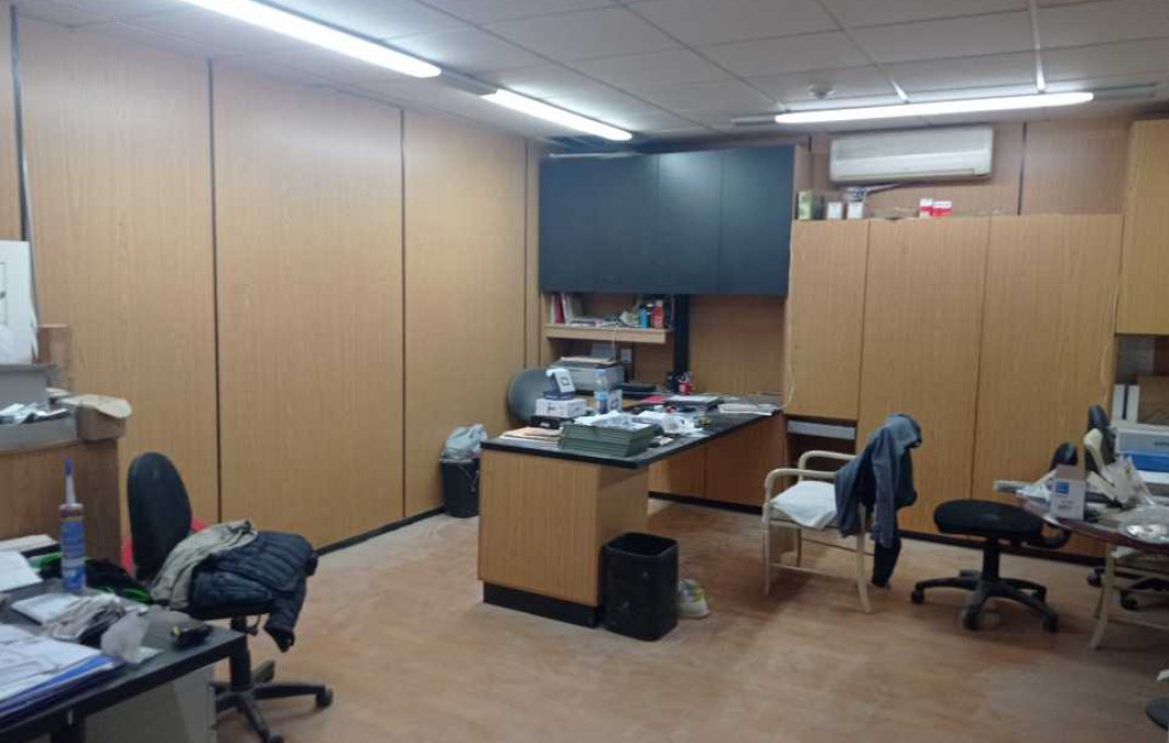 Revente - Naves y solares -
Mataró - Via Europa - Parque Central