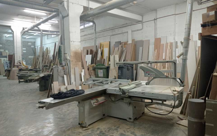 Revente - Naves y solares -
Mataró - Via Europa - Parque Central