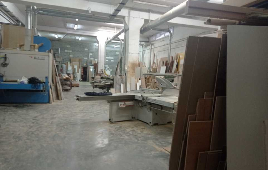 Revente - Naves y solares -
Mataró - Via Europa - Parque Central