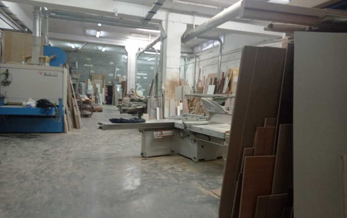 Revente - Naves y solares -
Mataró - Via Europa - Parque Central