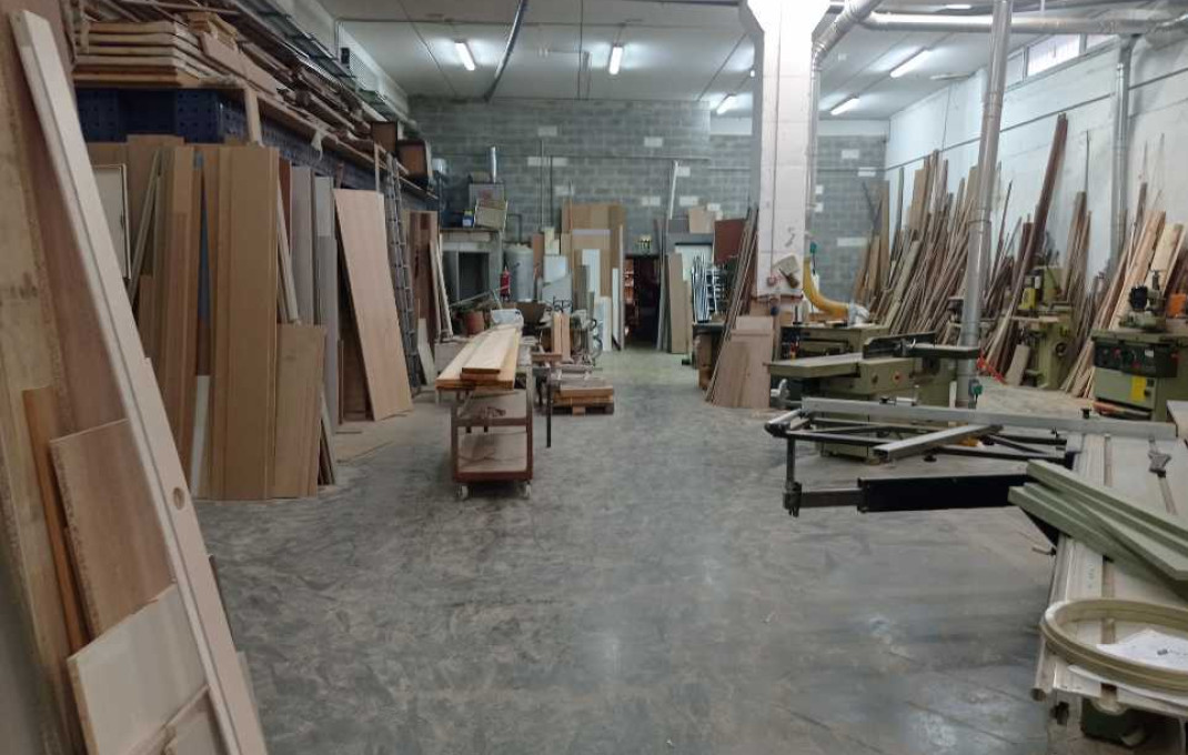 Revente - Naves y solares -
Mataró - Via Europa - Parque Central