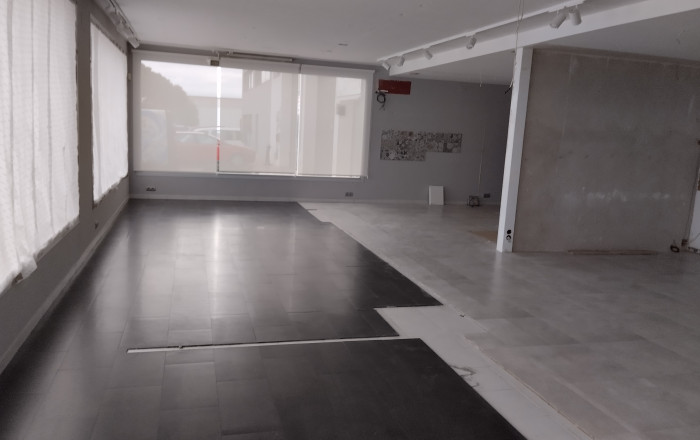 Alquiler - Naves y solares -
Palamós