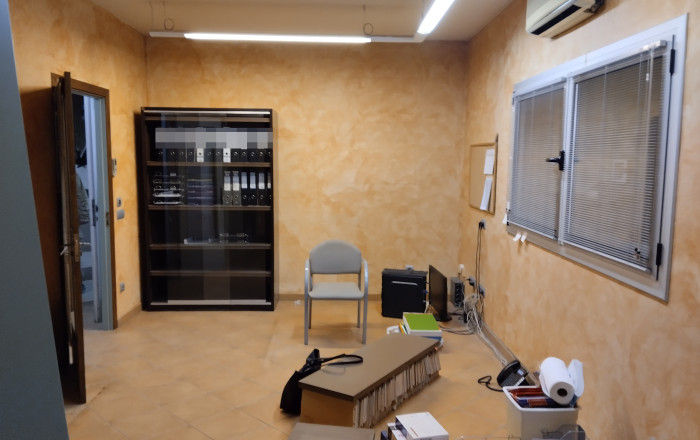 Alquiler - Naves y solares -
Palamós