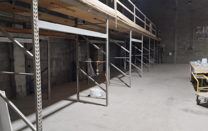 Alquiler - Naves y solares -
Palamós