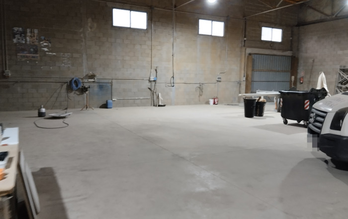 Alquiler - Naves y solares -
Palamós