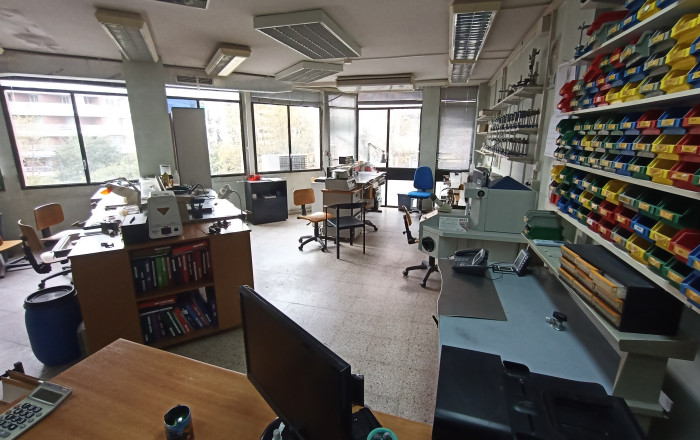 Revente - Des bureaux -
Barcelona - Sagrada familia