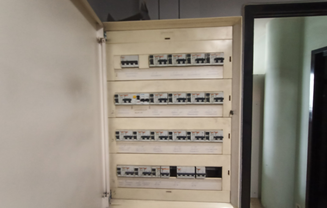 Revente - Des bureaux -
Barcelona - Sagrada familia