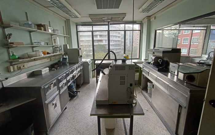 Revente - Des bureaux -
Barcelona - Sagrada familia