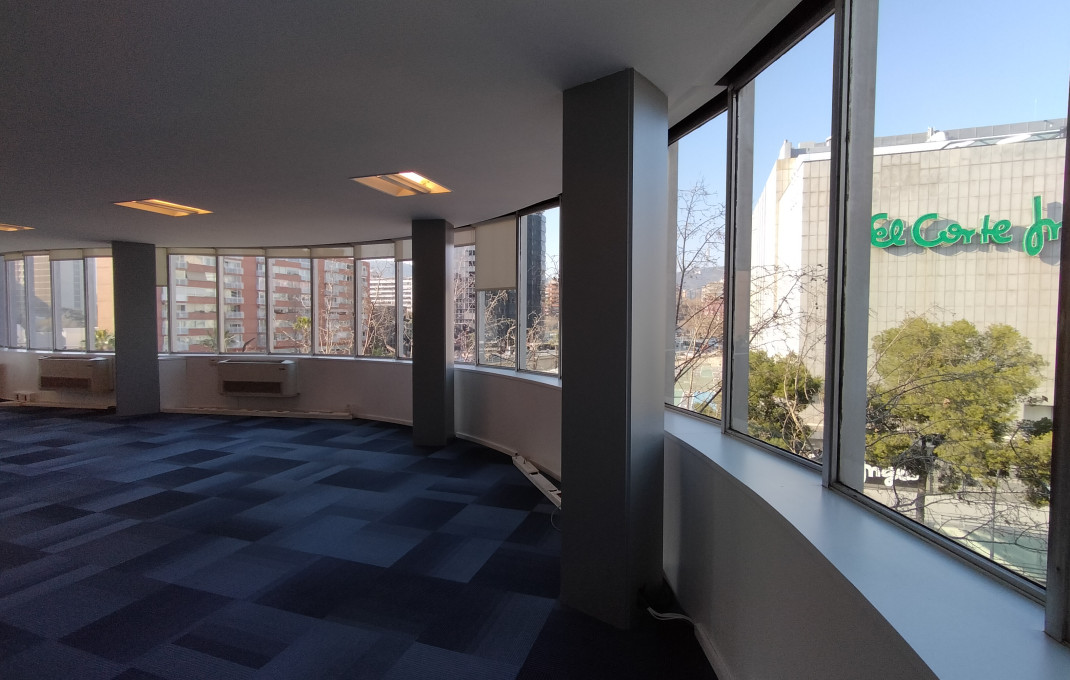 Location longue durée - Des bureaux -
Barcelona - Les corts