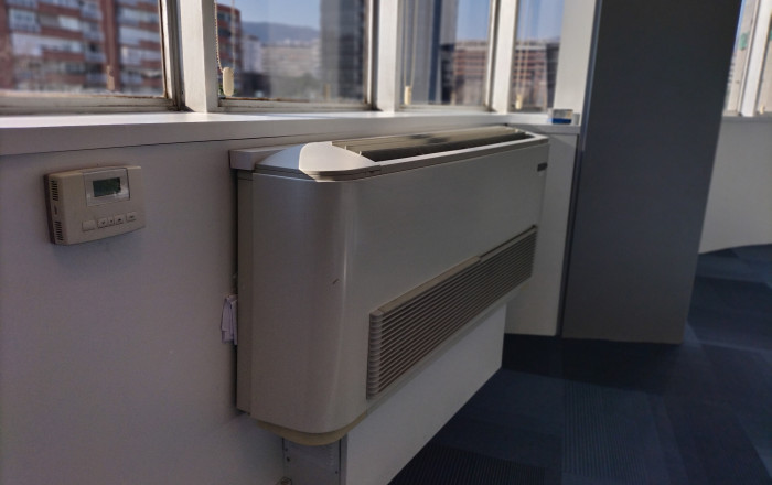 Location longue durée - Des bureaux -
Barcelona - Les corts