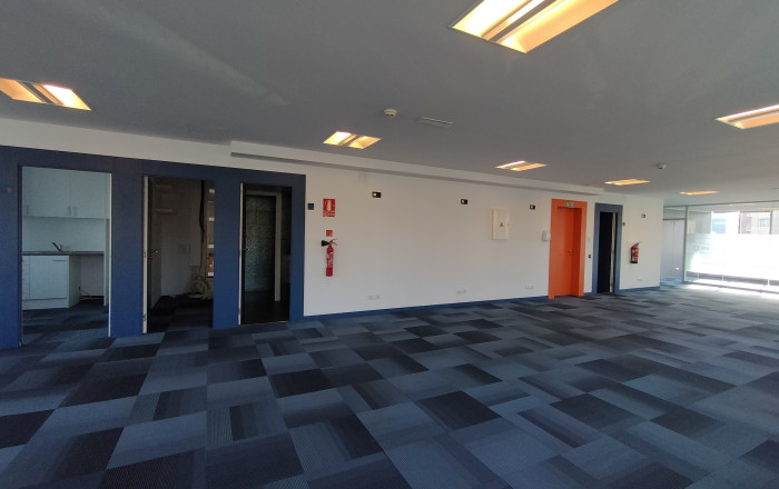 Location longue durée - Des bureaux -
Barcelona - Les corts