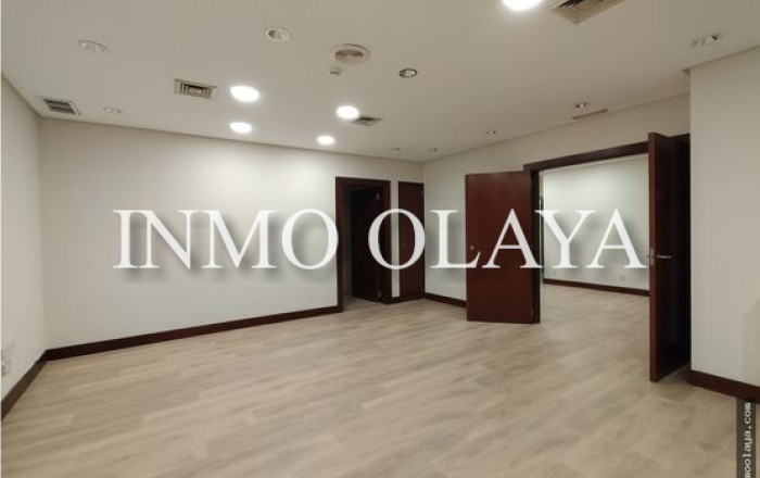 Location longue durée - Des bureaux -
Barcelona - Eixample Izquierdo