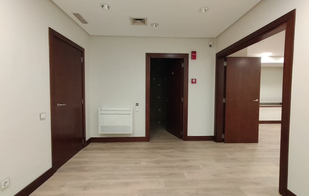 Location longue durée - Des bureaux -
Barcelona - Eixample Izquierdo