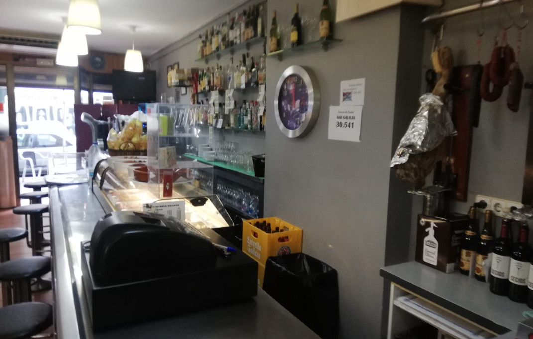 Traspaso - Bar-Cafeteria -
Barcelona - Les corts